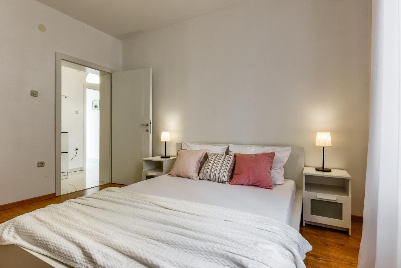 Lrs 2 Apartment In The Centar Of Zara Esterno foto