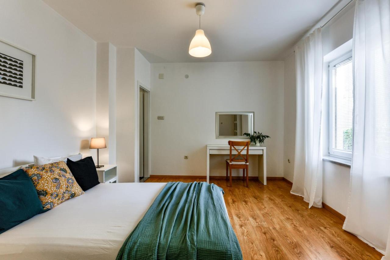 Lrs 2 Apartment In The Centar Of Zara Esterno foto